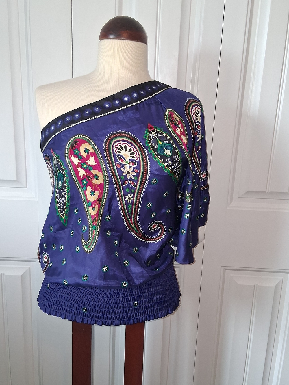 NWT Rampage Purple One-Shoulder Paisley Blouson Top